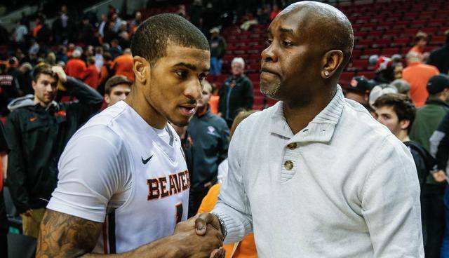 曝本轮中超两场争冠战将采用外籍主裁 赛季首次单轮双洋哨