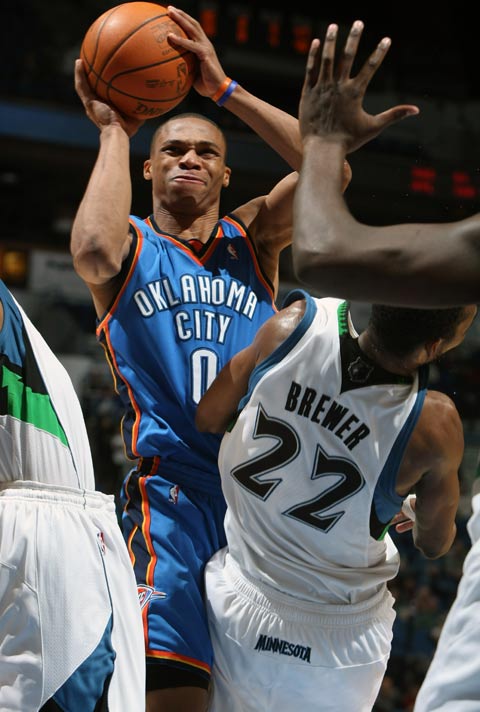 猛龙或考虑交易侧翼球员巴雷特，但可能难觅买家