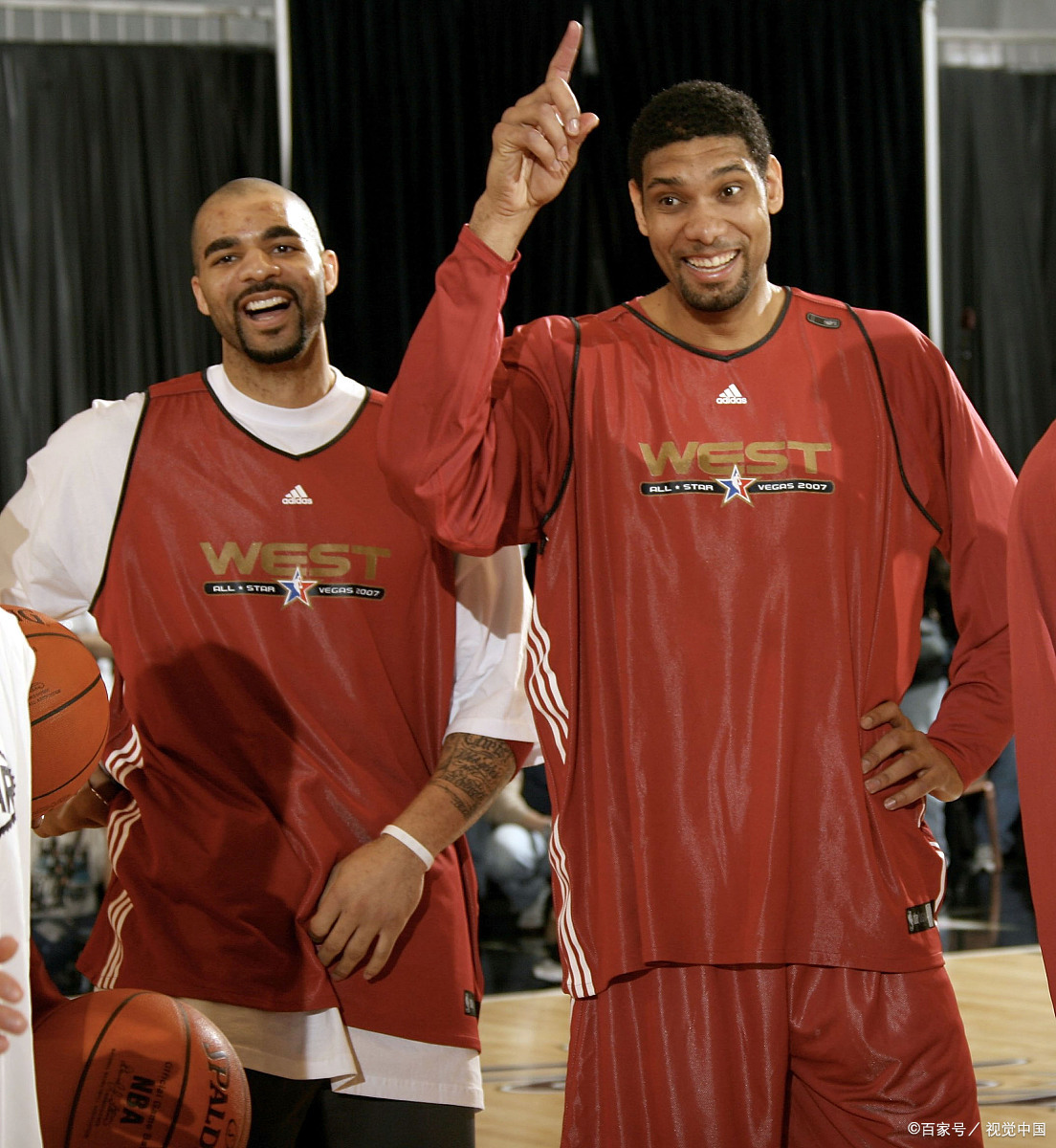 出场浮动等 出场浮动等